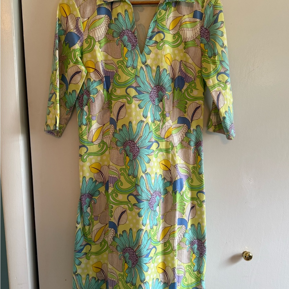 J. McLaughlin Green and Blue Sheath Dress V-Neck Resort Wear
